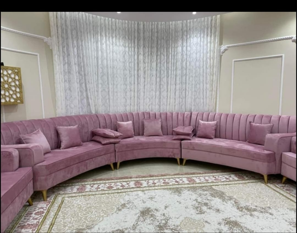 Sofa dressing
 Carpets and curtai - 3