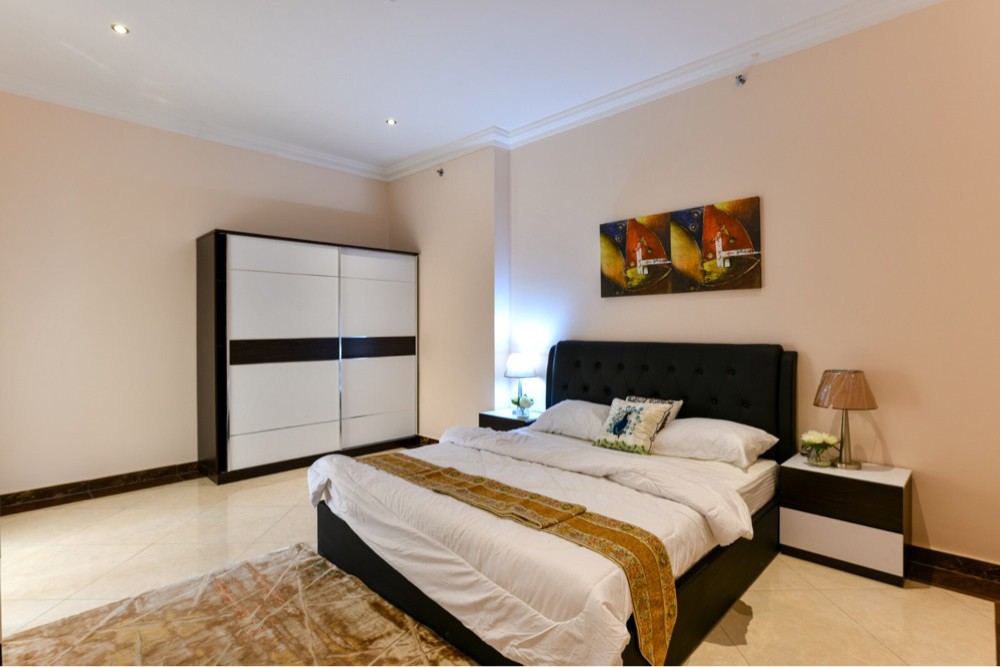 Amazing 1BHK FF in Umm Ghuwailina - 2