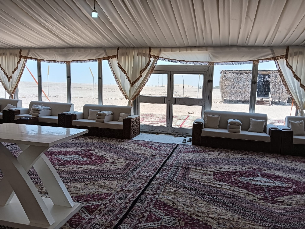 خيم ملكيه - 1
