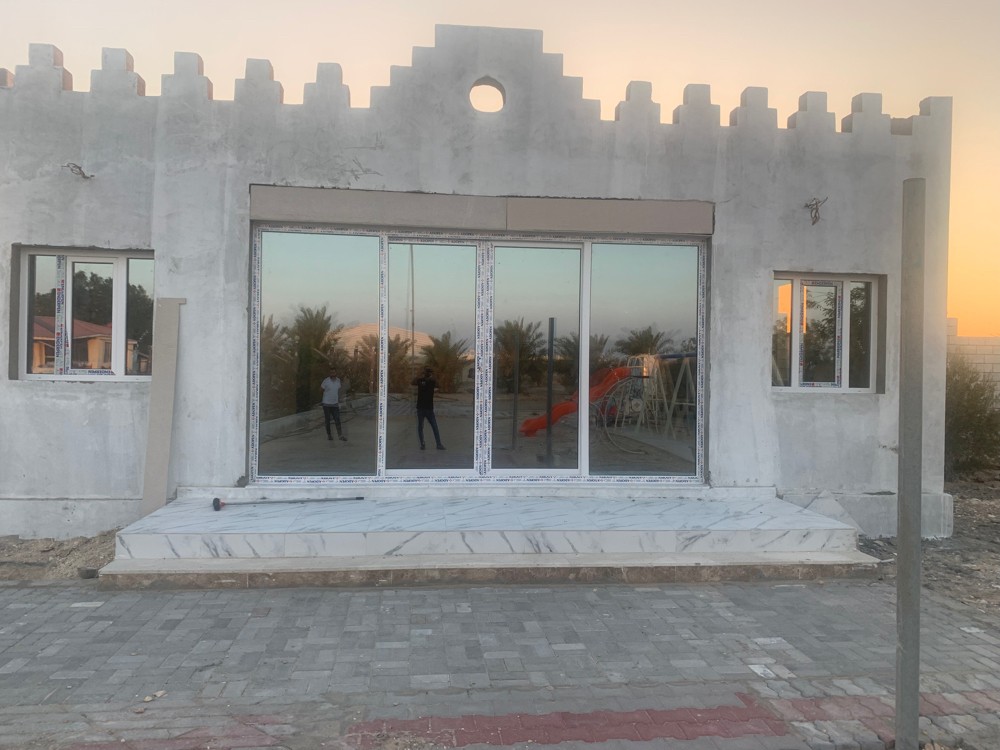 درايش ابواب دربزين زجاج مرايات  - 7