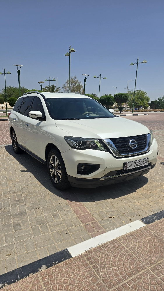 Nissan pathfinder - 3