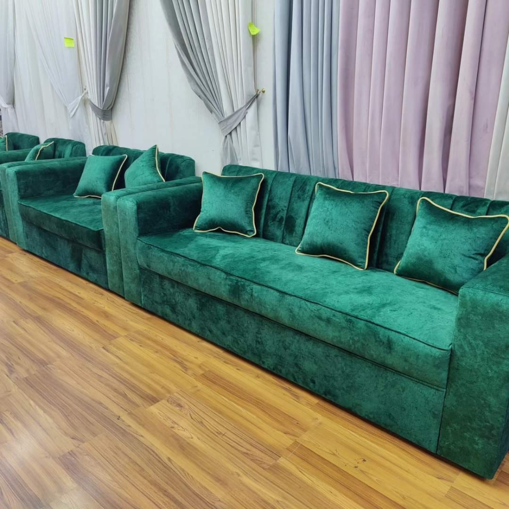 new sofa making & fabric changes - 11