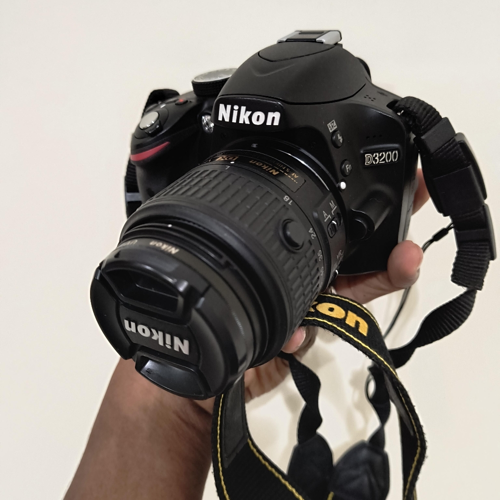 Nikon - 2