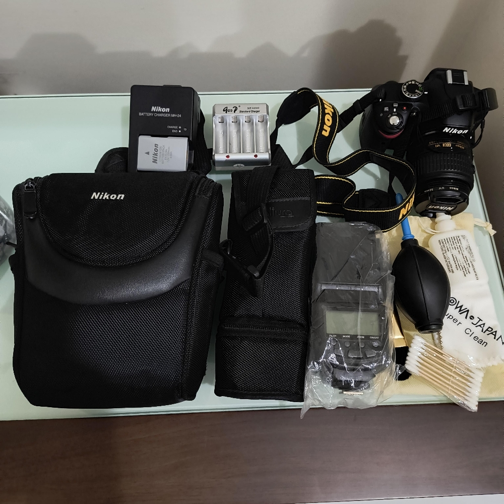Nikon - 1