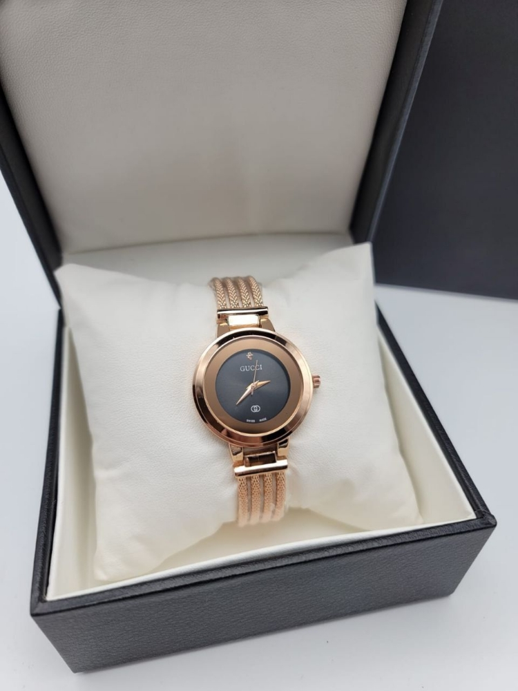 Gucci - 10