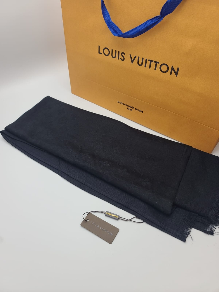 LV Scarf - 3