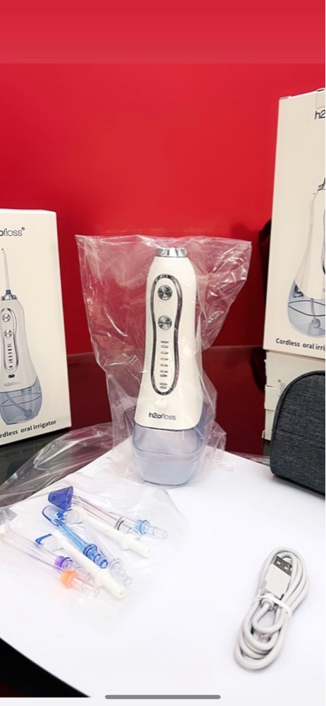 mouth flosser  - 3