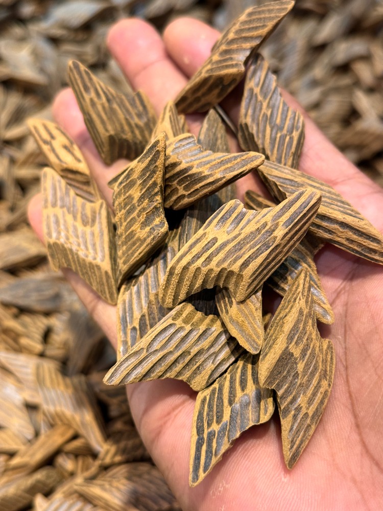 oud tiger Cambodian smell kilo - 1