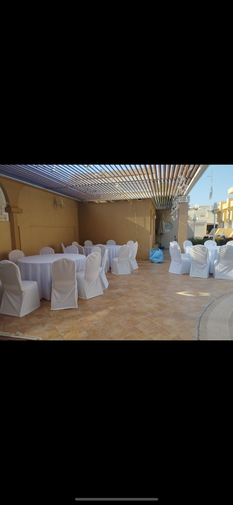 كراسي وطاولات دائراي ومستطيل - 5