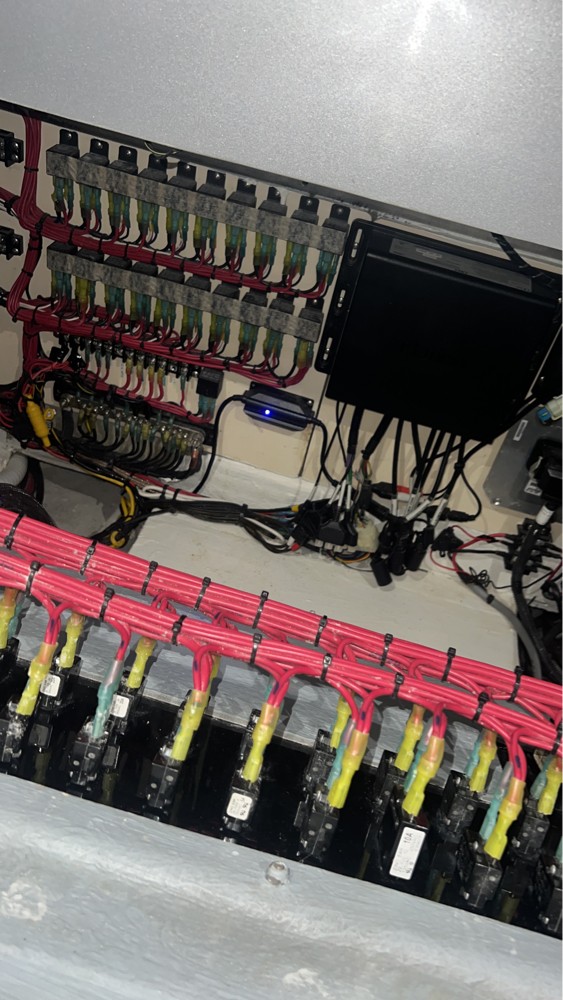we do electrical job  - 9