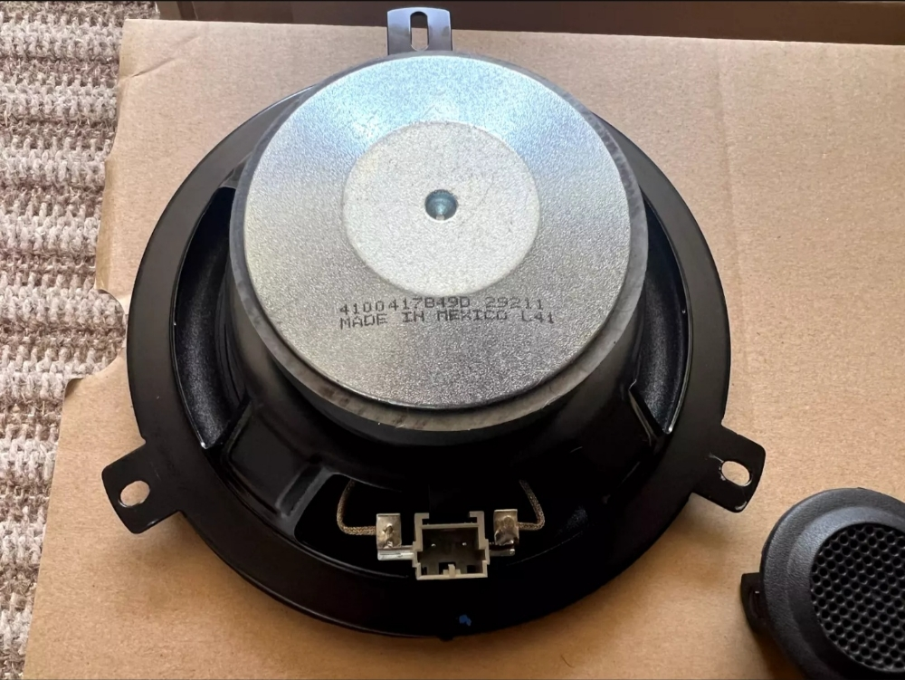 Jeep Wrangler OEM Speakers - 2