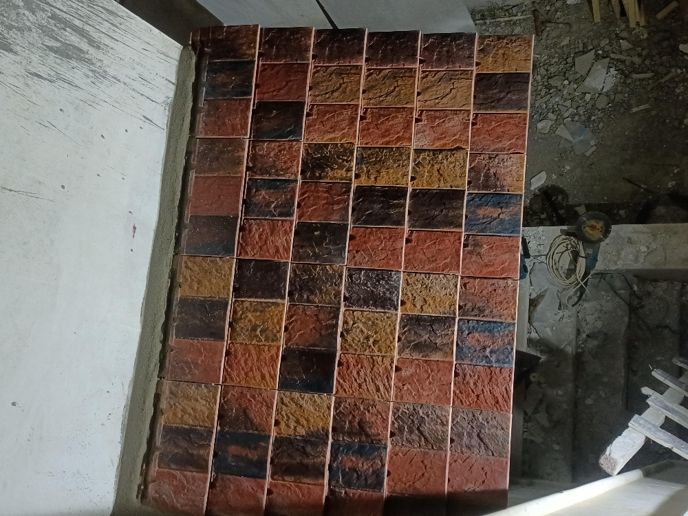 supply and fixing of Roof tiles . - 2
