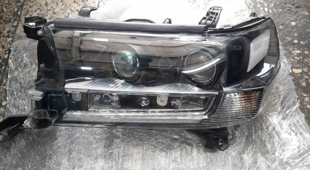 Double Xenoon Original Headlamp - 3