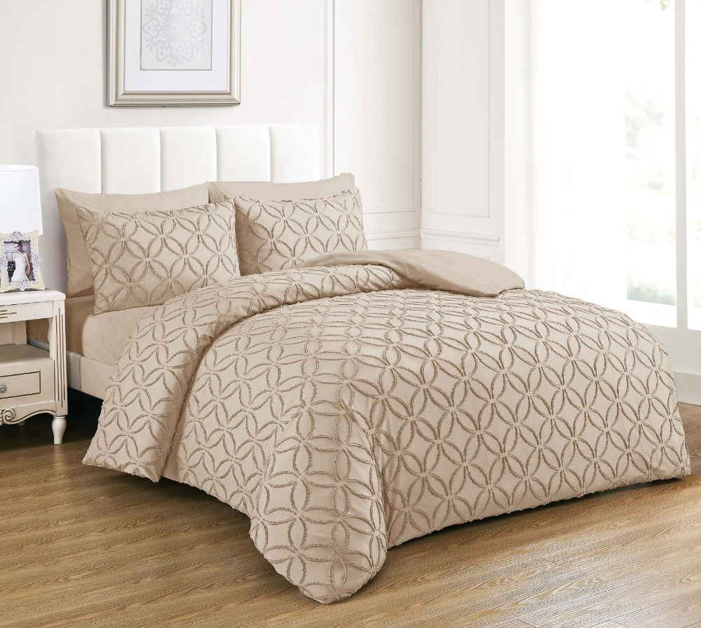king size comforter set available - 2