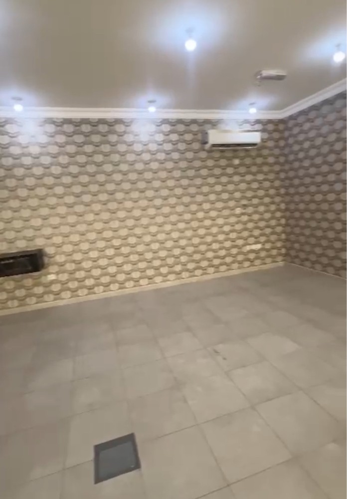 Office for rent in Muaither - 2