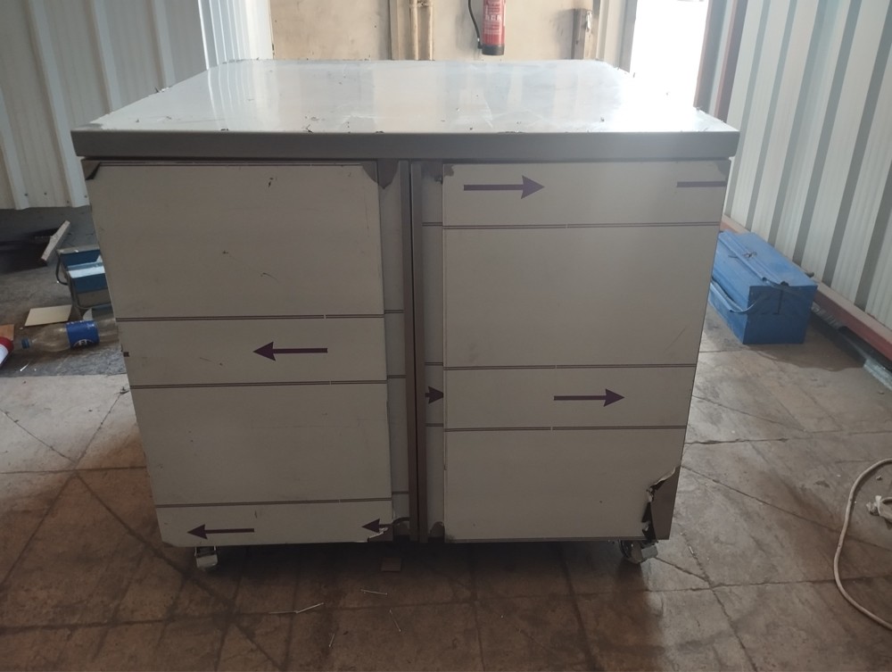 ستانلس ستيل طاولة متحركة - 2
