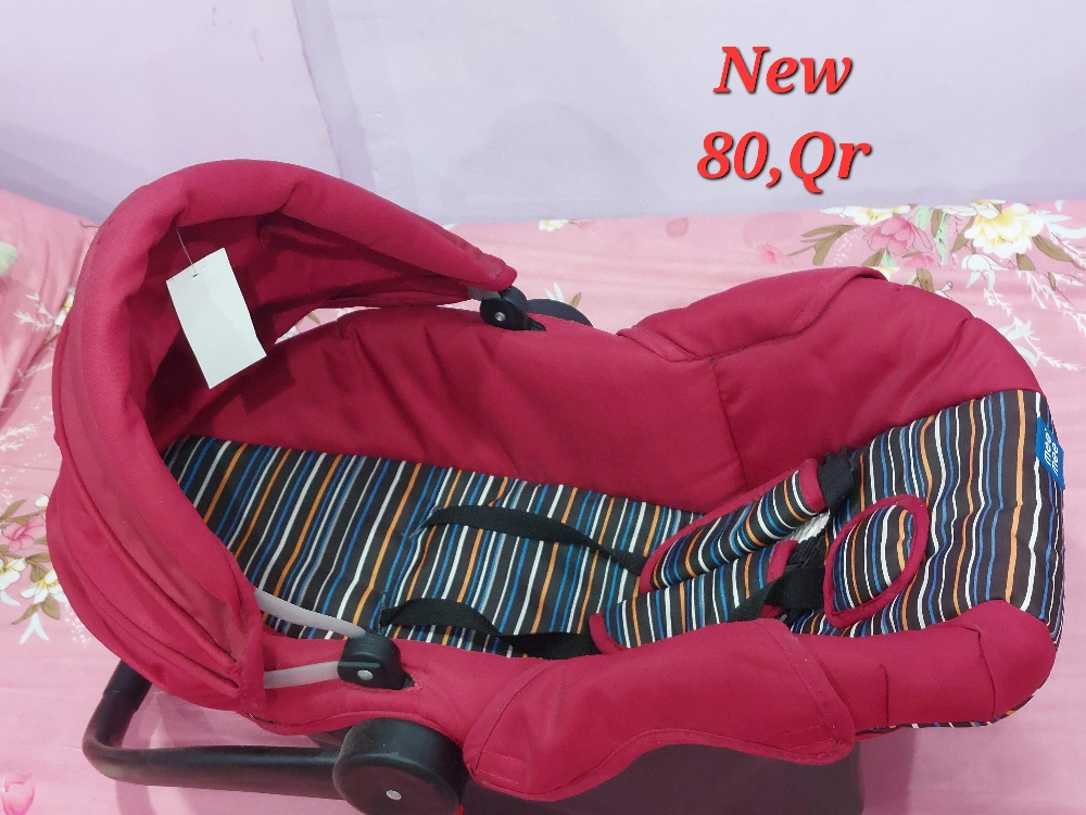 Baby bed & car seat - 4
