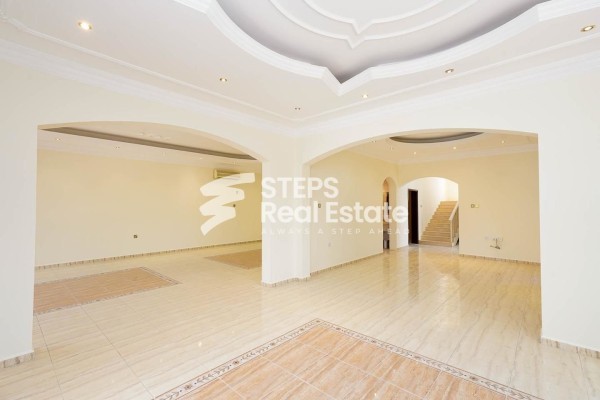 Semi-Commercial Villa for Sale - 2