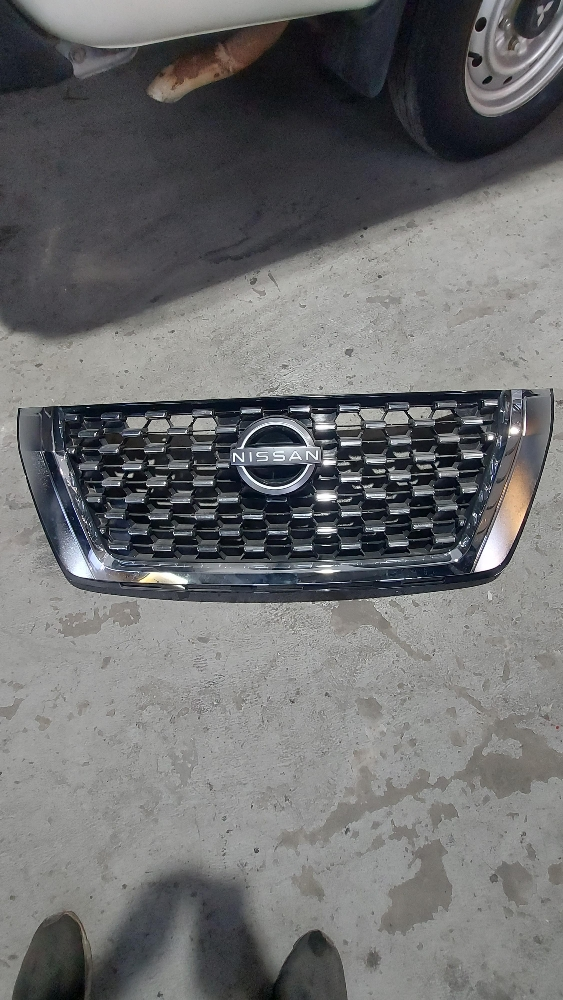 nissan patrol - 1
