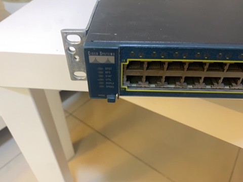 Cisco switch catalyst 2950 - 4