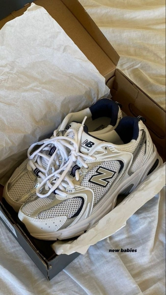 new balance shoes Availeble - 8