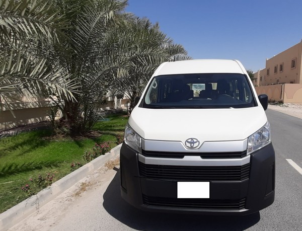 13 SEATER BUS FOR RENT AUTOMATIC - 1