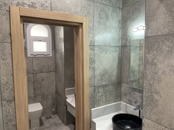 4 BHK Luxurious Villa for Rent - 12