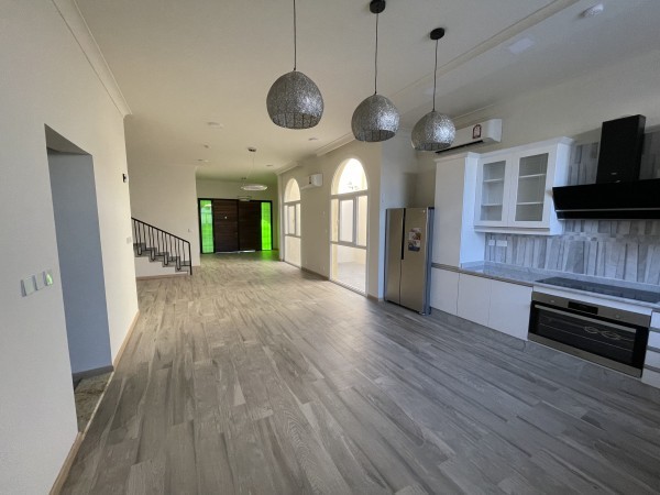 4 BHK Luxurious Villa for Rent - 9