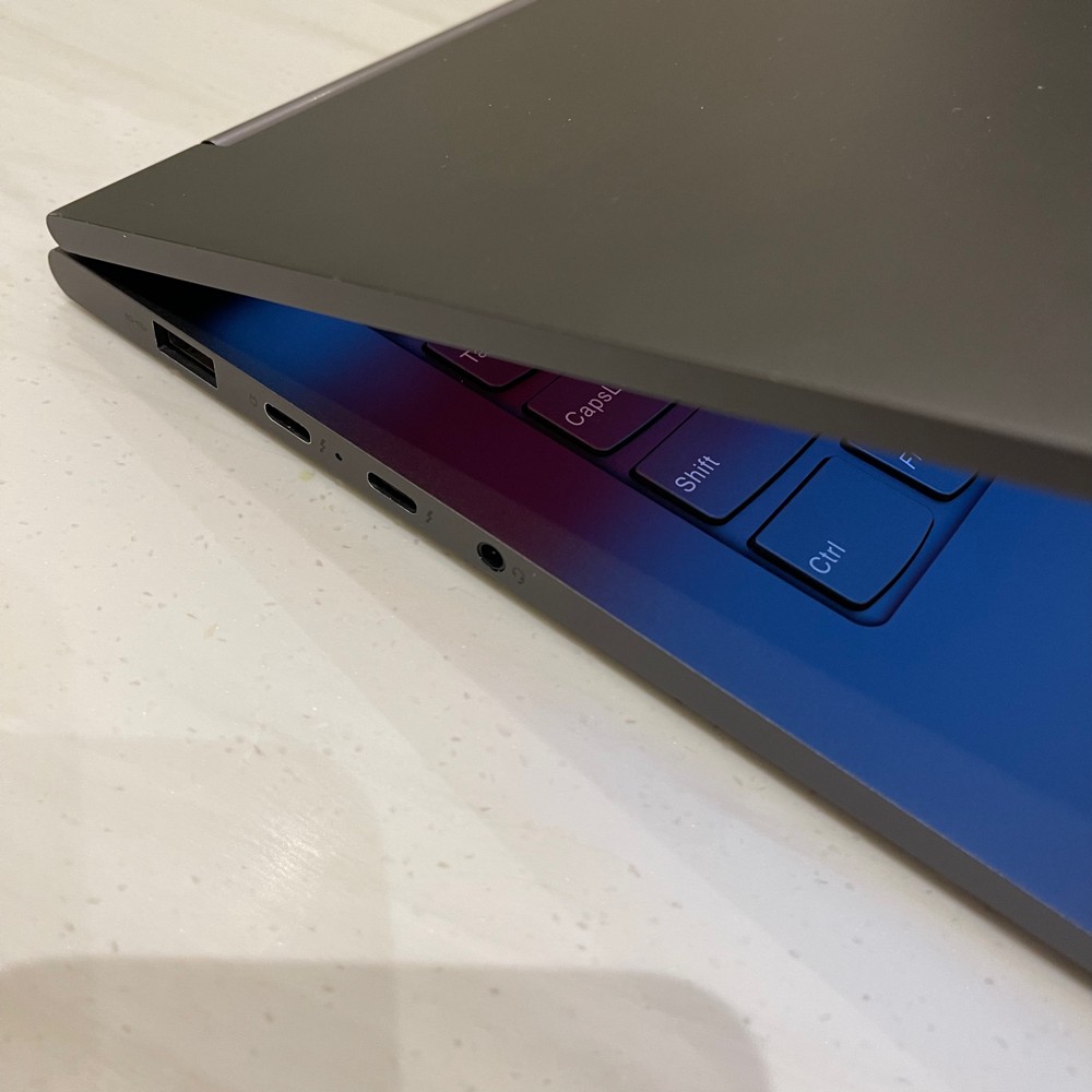 Lenovo Yoga - convertible laptop  - 8