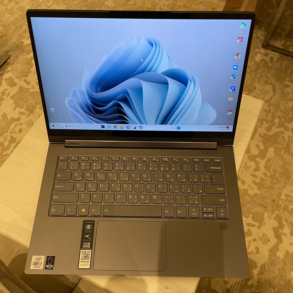 Lenovo Yoga - convertible laptop  - 3