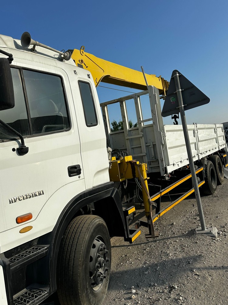 Boom Truck 10 ten model 2008 - 3