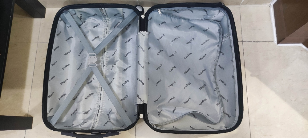 حقيبة سفر مقاس ٢٢ انش - 2