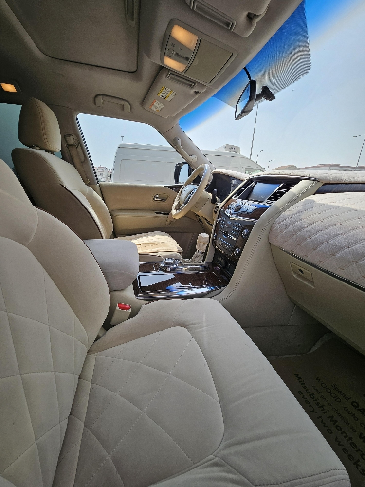 Nissan Patrol 2010 LE for sale - 6