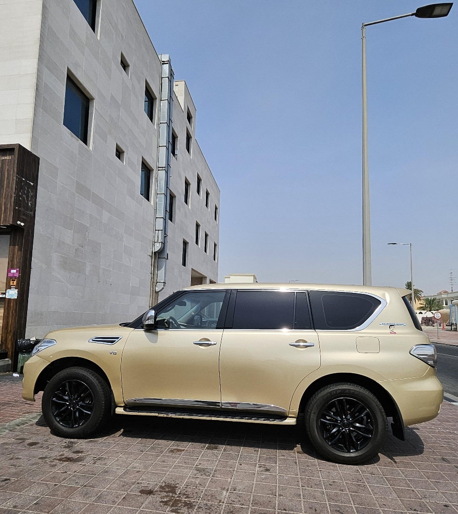 Nissan Patrol 2010 LE for sale - 5