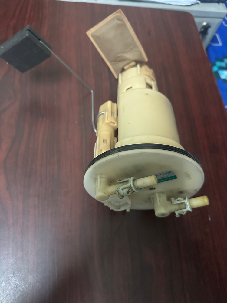 Toyota avanza fuel pump 2015 - 2