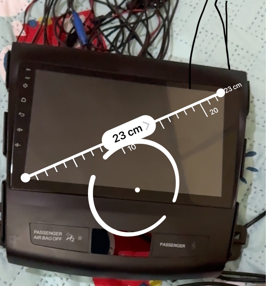 9 inch lcd with reverse camera an - 2