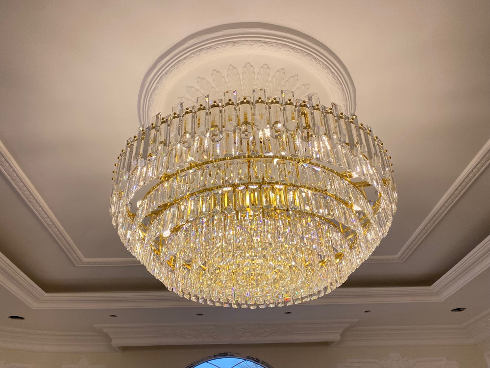 Crystal Chandeliers For Sale - 4