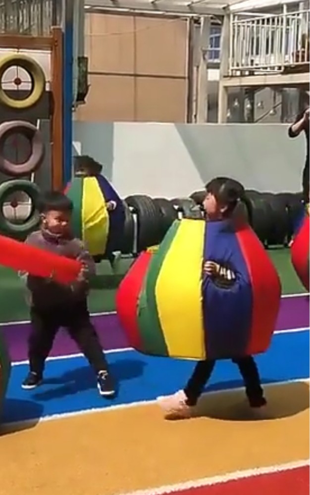 77028669crazy birthday party - 9
