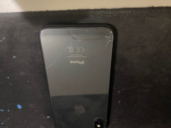 I phone x 64 GB - 3