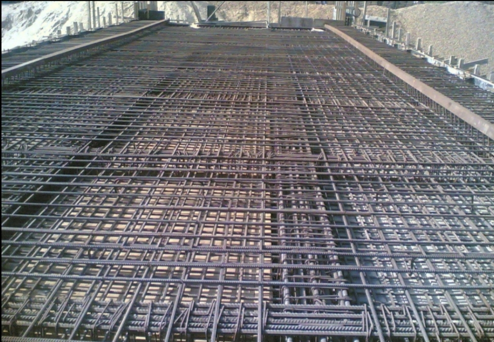 steel fixer 70166317 - 1