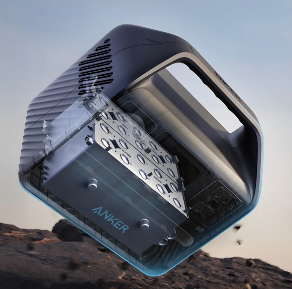 Anker 521 Power Station - 3