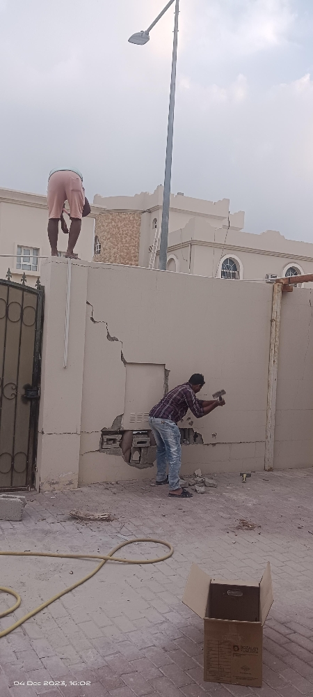 أعمال الدهانات والنجارة. - 6