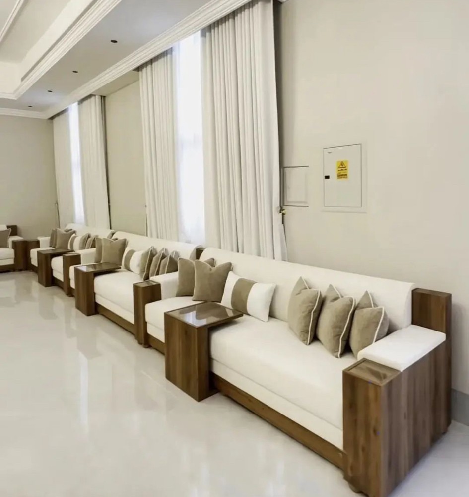 Veneer Mojlish Sofa - 14