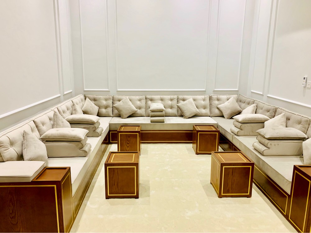 Veneer Mojlish Sofa - 11