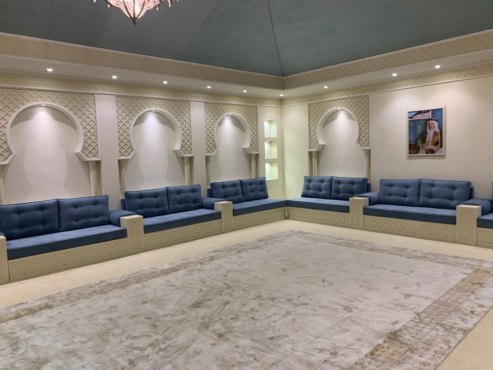 Veneer Mojlish Sofa - 12