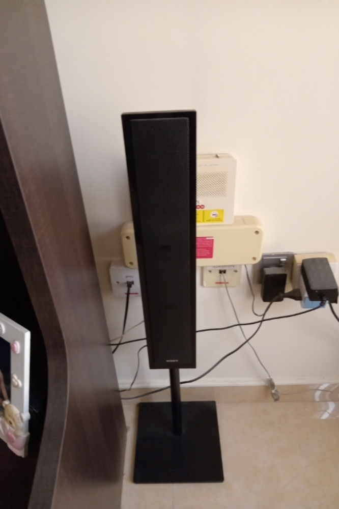 Sony DVD player And Speakers - 2
