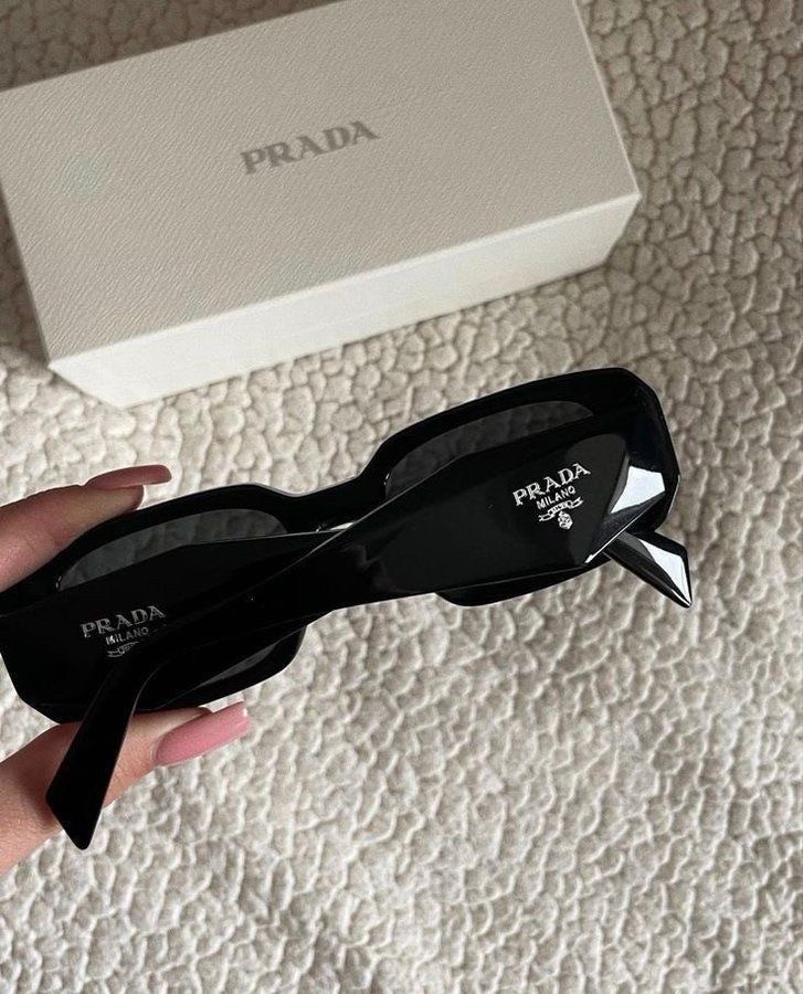 Prada sunglasses - 2