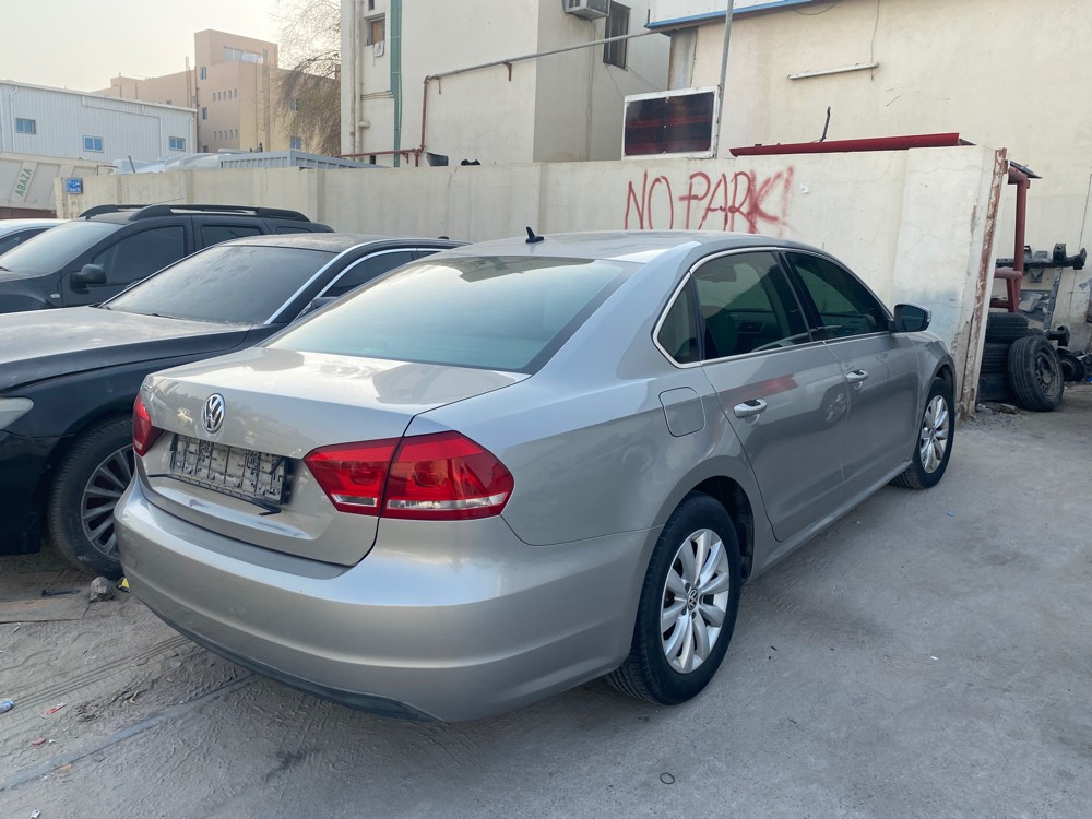 Volkswagen passat 2017 spear part - 3