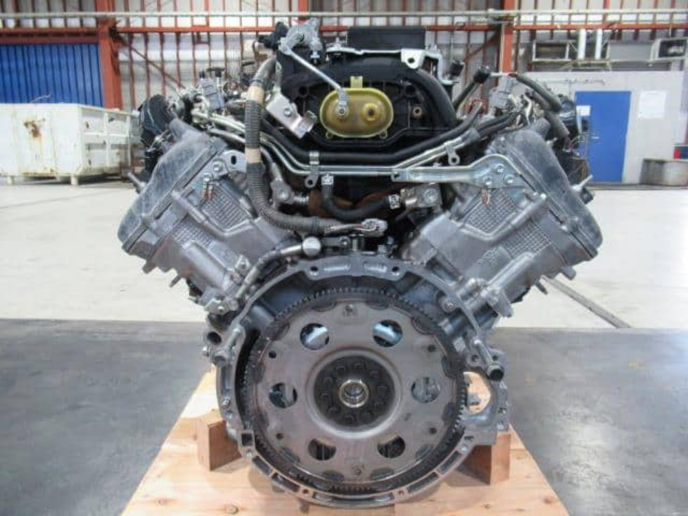 Land cruiser engine 1UR - 1