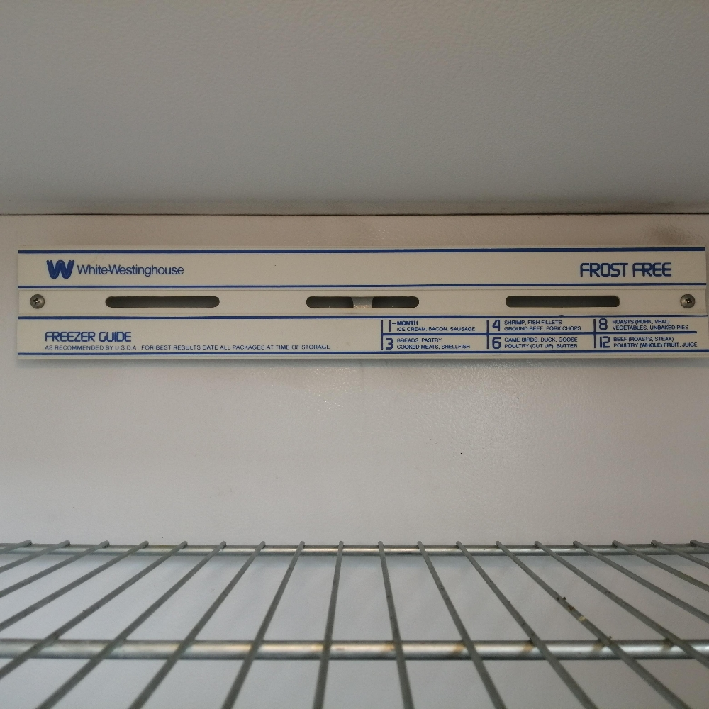 White Westinghouse Freezer - 4